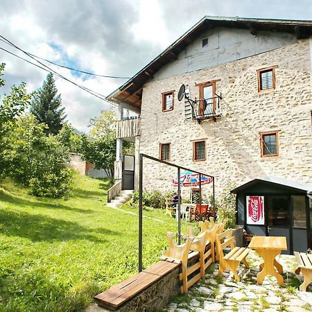 Yeti Guest House Маврово Екстер'єр фото
