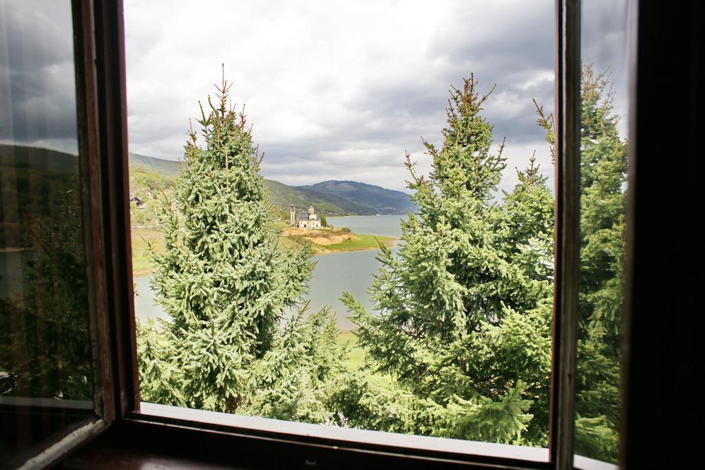 Yeti Guest House Маврово Екстер'єр фото