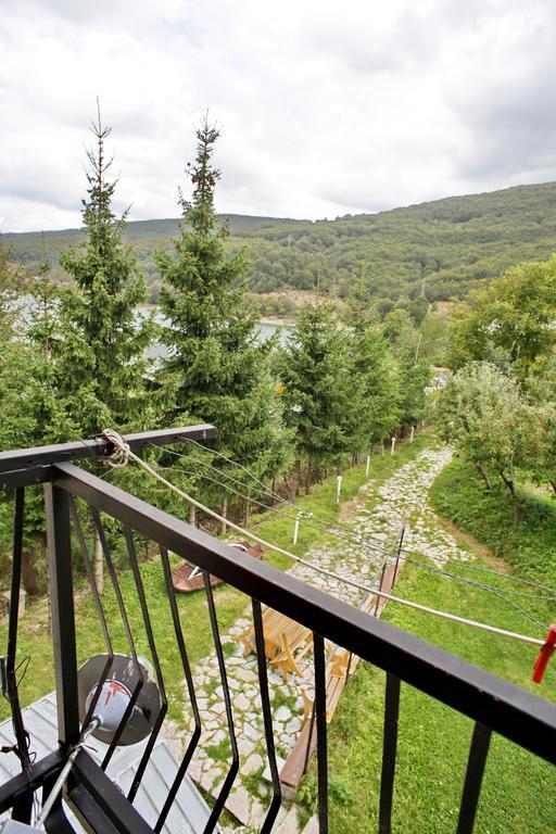 Yeti Guest House Маврово Екстер'єр фото