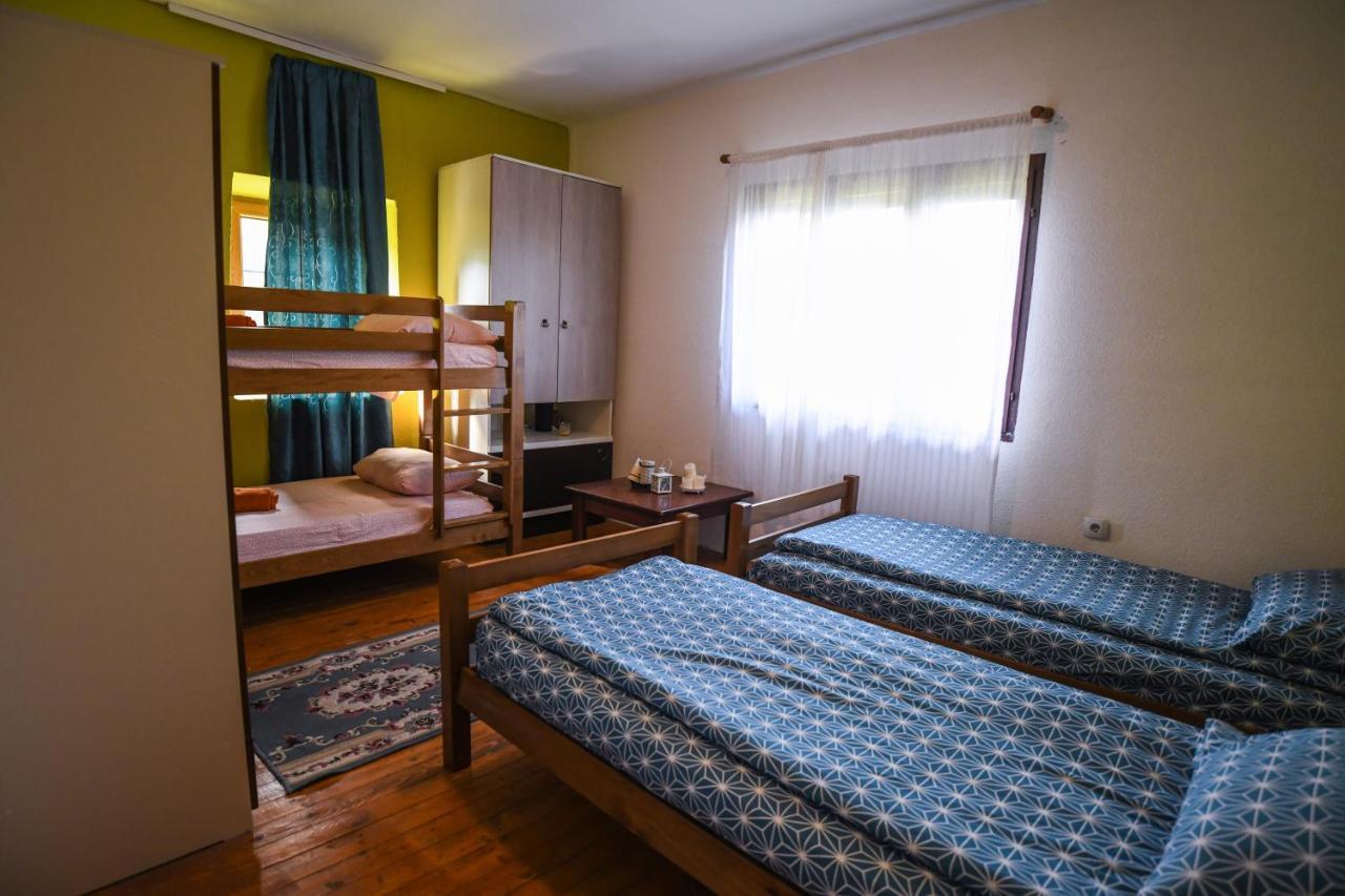 Yeti Guest House Маврово Екстер'єр фото